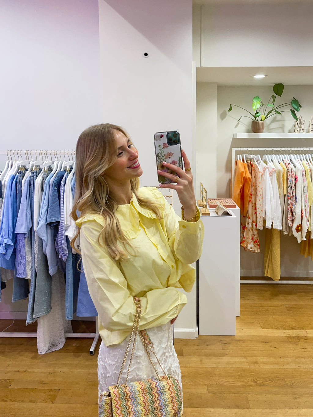 Pastel yellow chemise